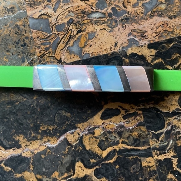 Sterling Silver 925 Mother Of Pearl Inlay Design silicone band unisex bracelet - Picture 7 of 11